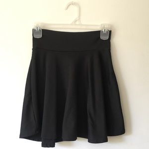 Tilly’s Black Skater Skirt